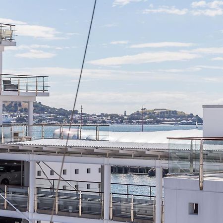 Waterfront Two Bedroom Apartment; Great Location! Auckland Luaran gambar