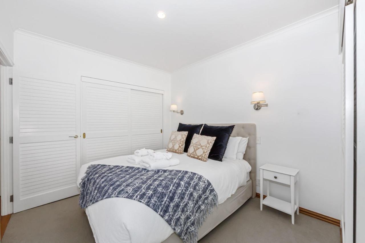 Waterfront Two Bedroom Apartment; Great Location! Auckland Luaran gambar